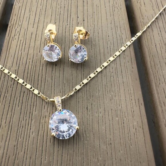 18k Gold Plated Jewelry - 18K Gold Plated Necklace & Earrings Set | Cubic Zirconia | 18” Chain